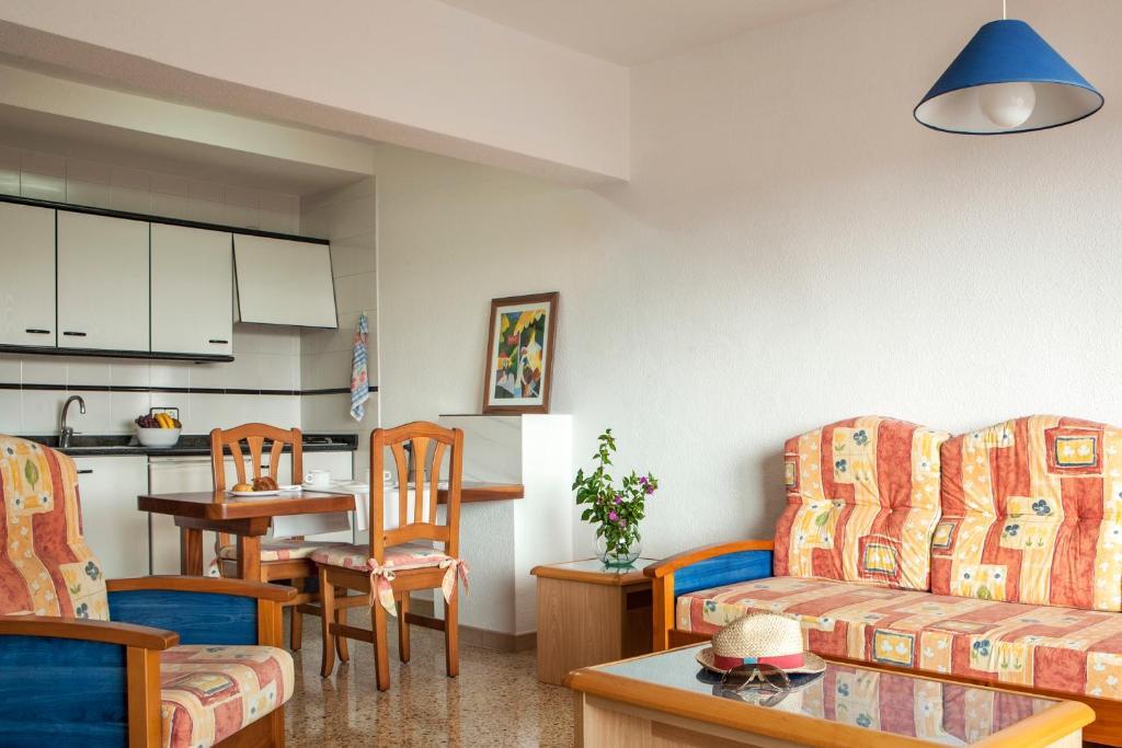 Opcion Roulette De Paya Hotels Es Pujols Cameră foto