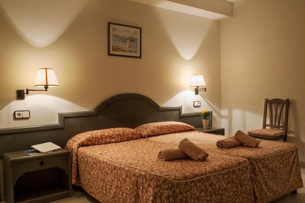Opcion Roulette De Paya Hotels Es Pujols Cameră foto